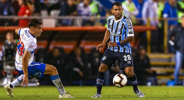 Sob risco de eliminação, Grêmio pega Rosario para iniciar reação na Libertadores