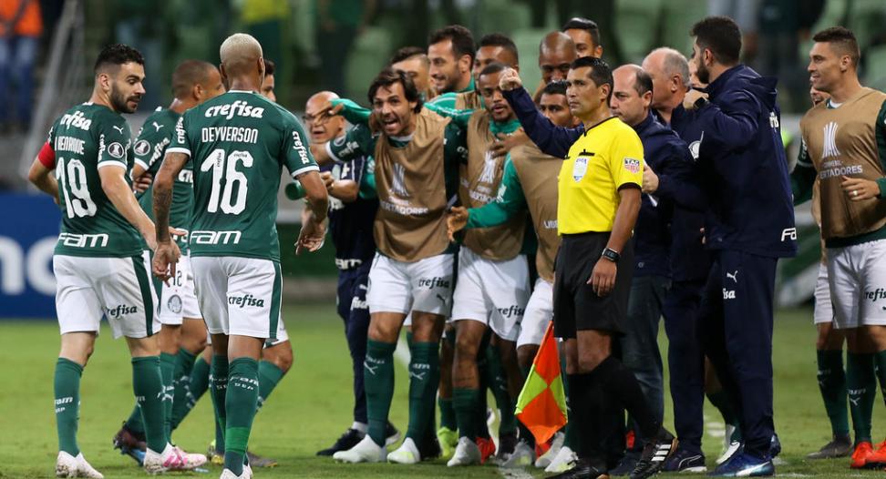 Palmeiras 3 x 0 Junior-COL – Verdão vence na Libertadores e acalma ira da torcida