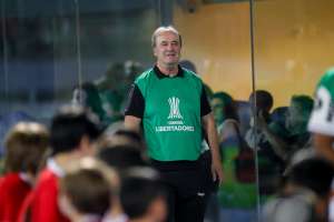 Após derrota ‘atordoante’ na Libertadores, Atlético-MG demite Levir Culpi