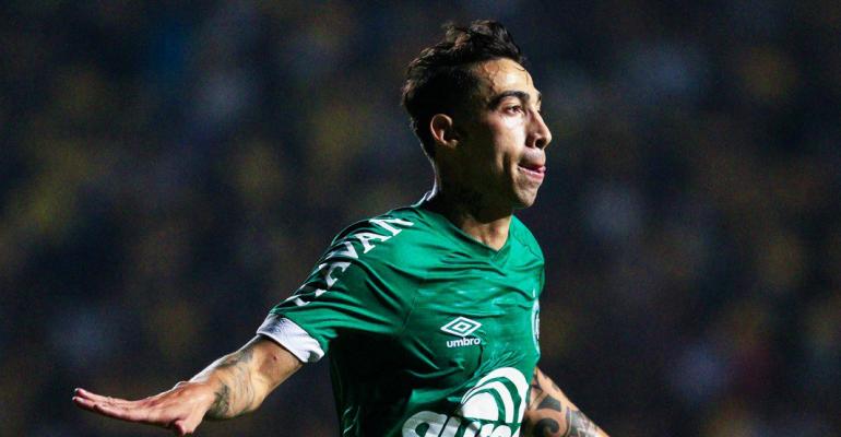 Após vitória, Ney Franco comemora retorno da confiança na Chapecoense