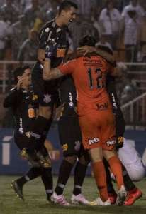 São Paulo e Corinthians começam a guerra no Morumbi pelo Paulistão