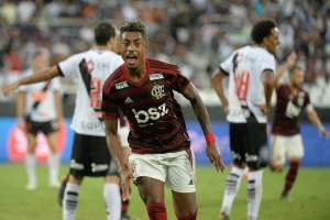 Artilheiro do Flamengo, Bruno Henrique vai de 'herói' à suspenso no Carioca