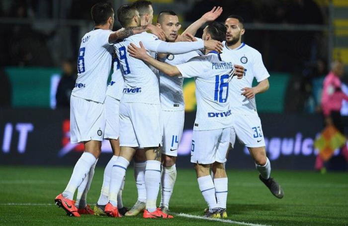 Inter de Milão vence e se aproxima de vaga na Liga dos Campeões