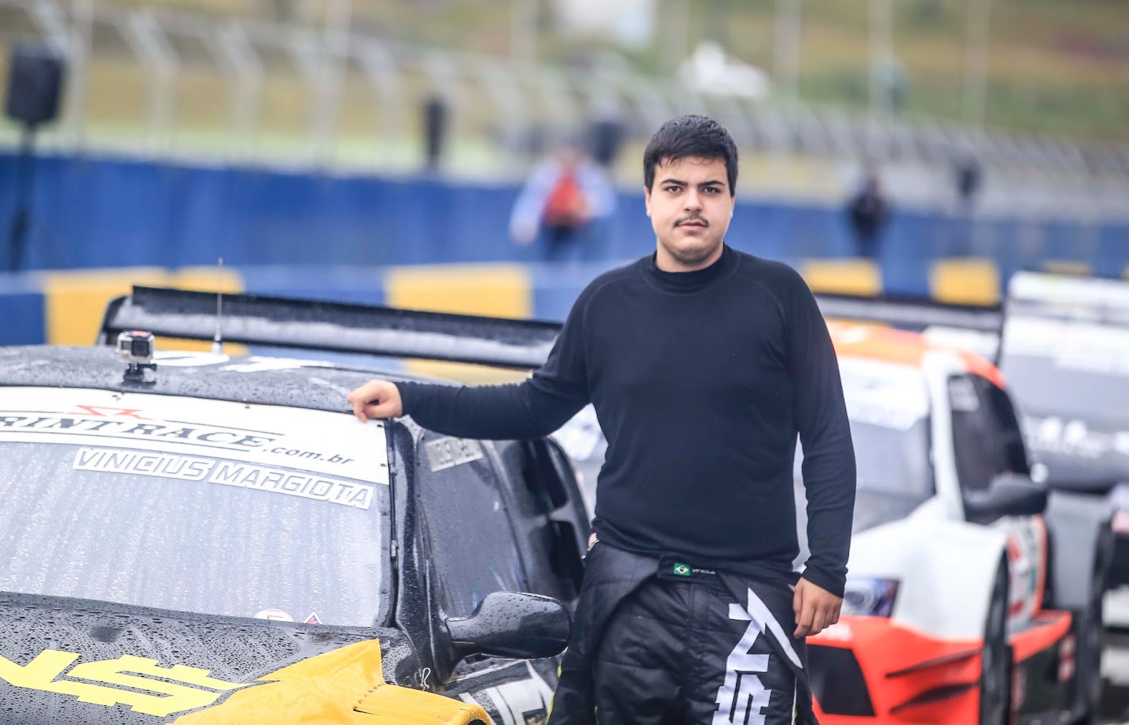 Piloto da Stock Car morre em acidente na rodovia Anhanguera, em Jundiaí