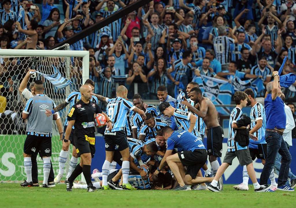 Grêmio bateu o rival Inter nos pênaltis e se sagrou campeão gaúcho
