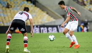 De volta aos gramados, atacante do Fluminense revela mensagem de Tite