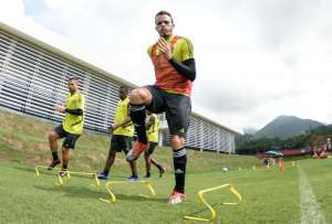 Carioca: Lateral do Flamengo não se ilude com vantagem e espera 