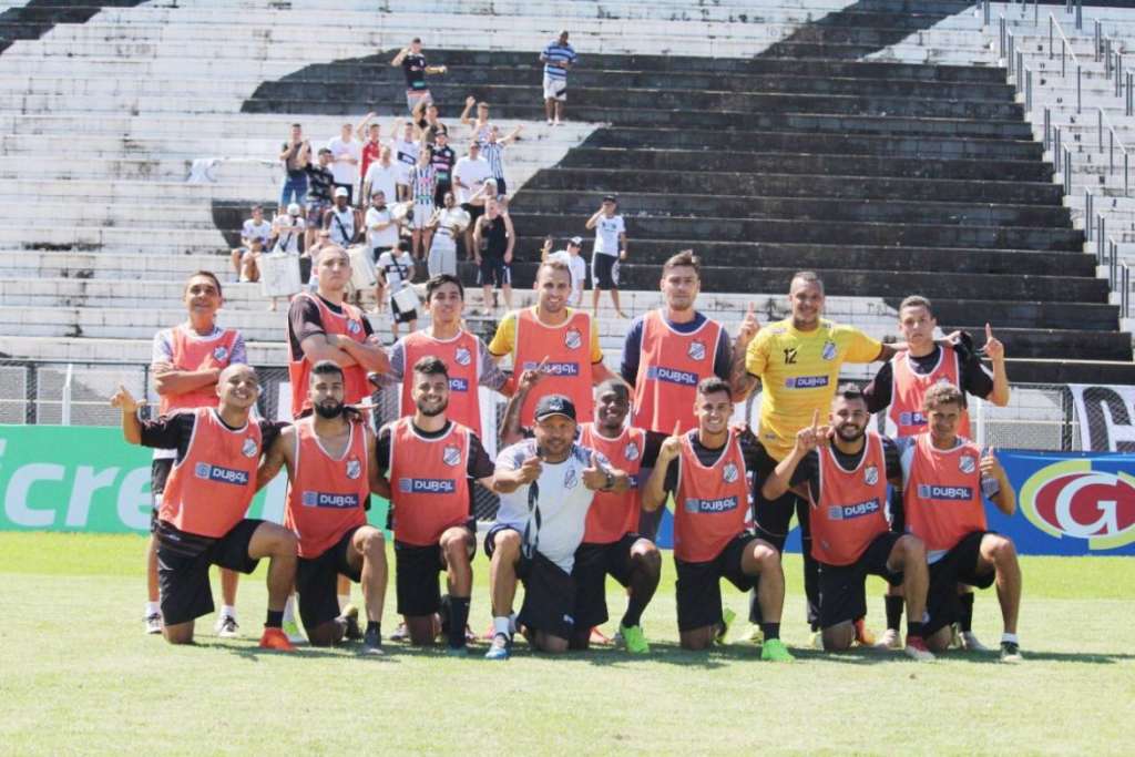 Com clima descontraído, Inter de Limeira encerra preparação para semi