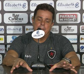 Evaristo Piza: tri com o Botafogo-PB