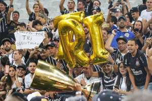 Carille comemora seu 3º título paulista e diz que aprendeu muito com Mano e Tite