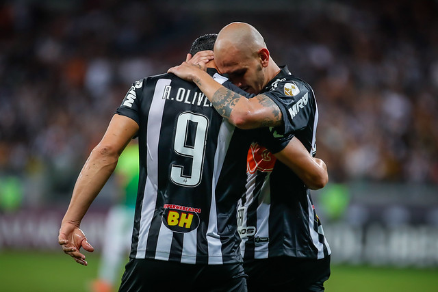 Atlético-MG recebe uruguaio Nacional e tenta evitar eliminação na Libertadores