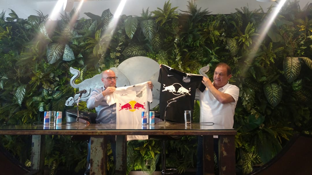 Série B: Red Bull Bragantino confirma ex-técnico do Inter e primeiros reforços