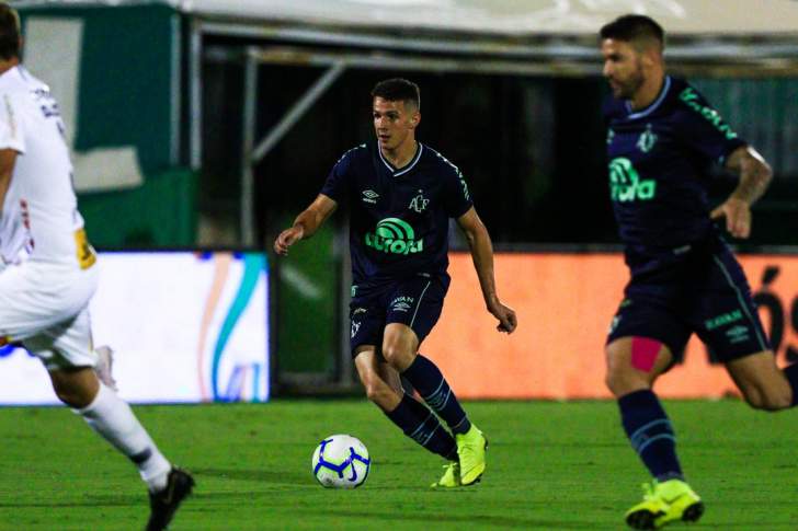 Copa do Brasil: Corinthians tenta virada contra Chapecoense para seguir em alta