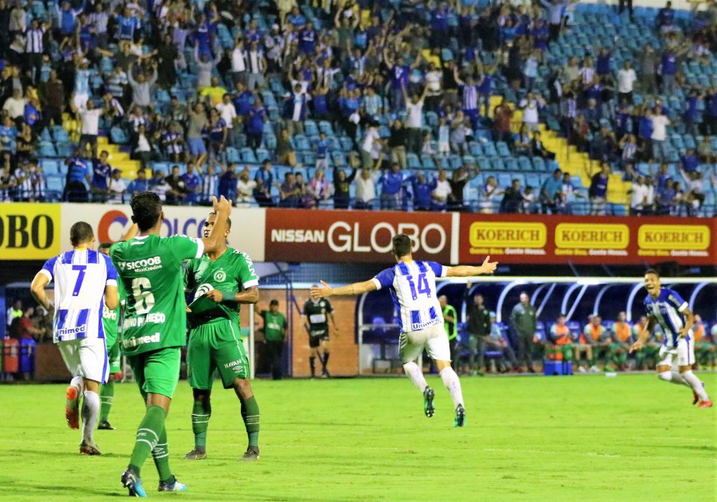 Time catarinense entra com ação no TJD para anular final do Estadual