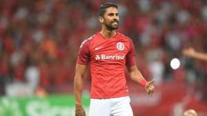 De olho em um '9', Botafogo sonha com vice-artilheiro da Série B e jogador do Inter