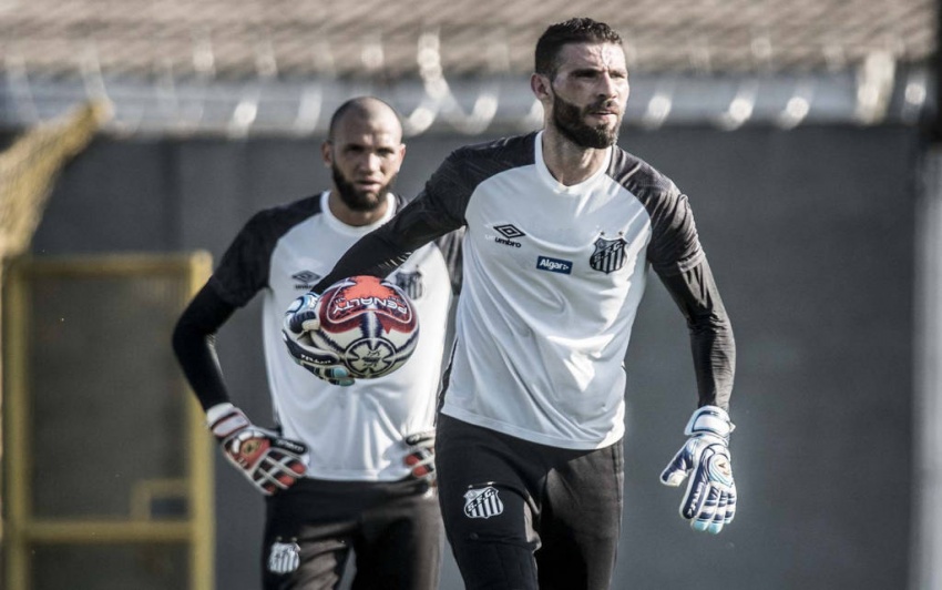 Início do Brasileirão deve indicar quem será o goleiro titular do Santos