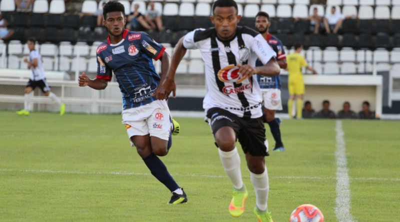 Série C: Santa Cruz tem interesse em volante do XV e meia da Inter de Limeira