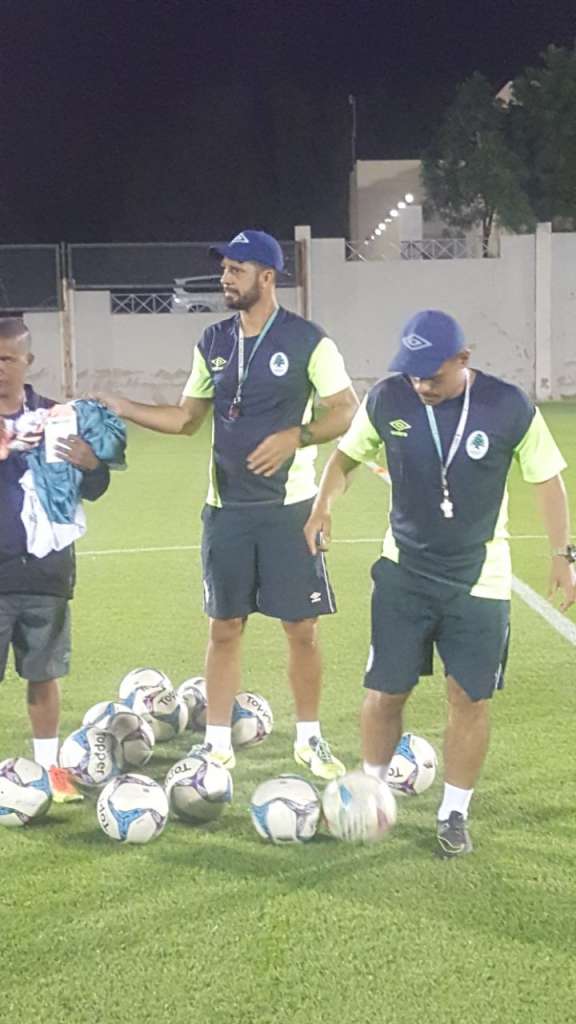 Eduardo Allax segue como comandante do Boavista na Série D