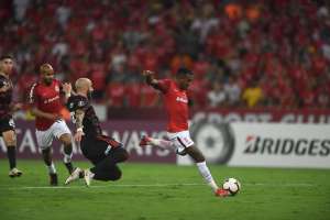 Odair fecha treino em Curitiba e faz mistério para a estreia do Inter