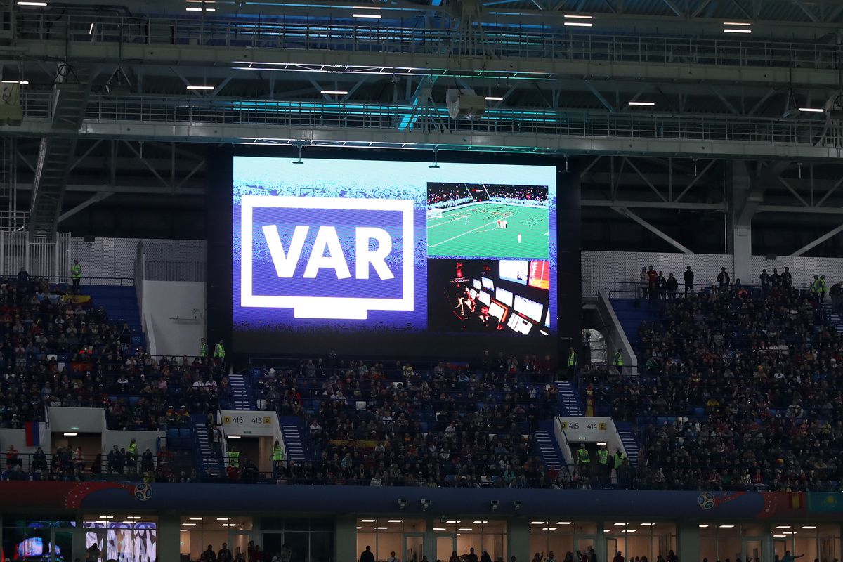 CBF implementa o uso do VAR no Brasileirão, mas prevê fase de adaptação