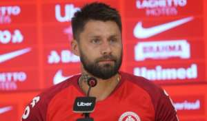 Rafael Sóbis cita volume impressionante do Inter em derrota para a Chapecoense