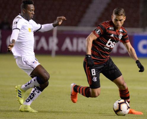 Time paulista goleia, lidera Grupo F e mostra força na Copa Libertadores