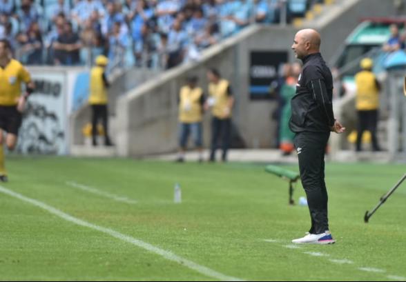 Após quase quatro meses, Jorge Sampaoli abre treino do Santos no CT Rei Pelé