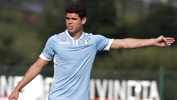 Série B: Botafogo-SP negocia com lateral-esquerdo ex-Cruzeiro e Lazio