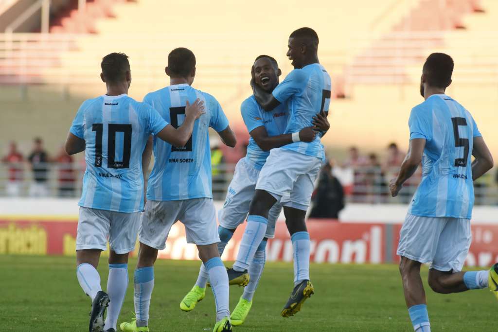 Seleção FI da 1ª rodada da Série B conta com 'ataque de peso' e meio-campo veloz