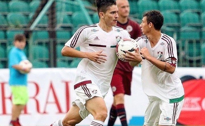 Série B: Botafogo-SP acerta contratação de atacante ex-Fluminense