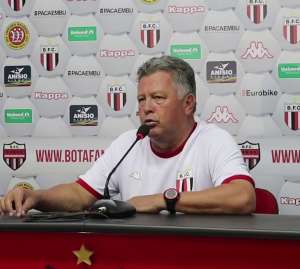 Série B: Roberto Cavalo lidera recuperação do Botafogo-SP com 100% de aproveitamento