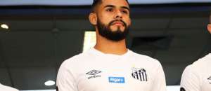 Santos anuncia renovação de patrocínio com grupo empresarial