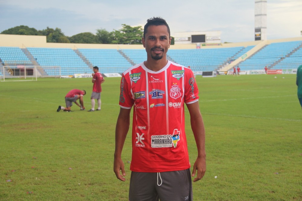 Série C: Imperatriz anuncia zagueiro ex-Gama e meia ex-Nacional-AM