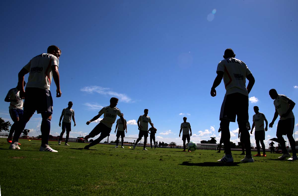 Sem Igor Vinícius, Cuca terá de mexer no esquema tático 100% do São Paulo