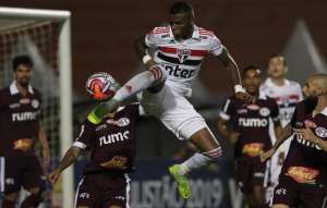 Após substituição na quarta, Arboleda fará exames médicos no São Paulo