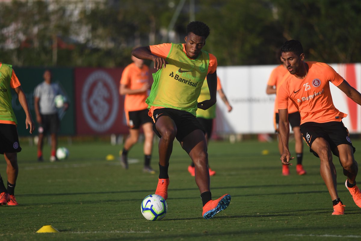 Com Rithely em campo, Inter se prepara para duelos fora de casa