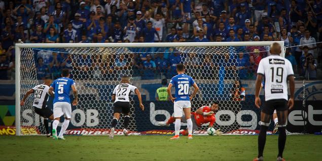 Fábio foi o grande nome na vitória do Cruzeiro - Vinnicius Silva/Cruzeiro