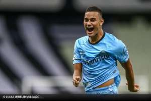 Athletico-PR contrata meia do Grêmio por empréstimo até o final do ano