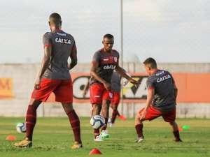 Paraná x CRB - Tricolor quer embalar com primeira vitória na Série B