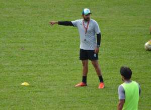 SEGUNDONA: Duelo direto pela liderança e clássico regional fecham a rodada