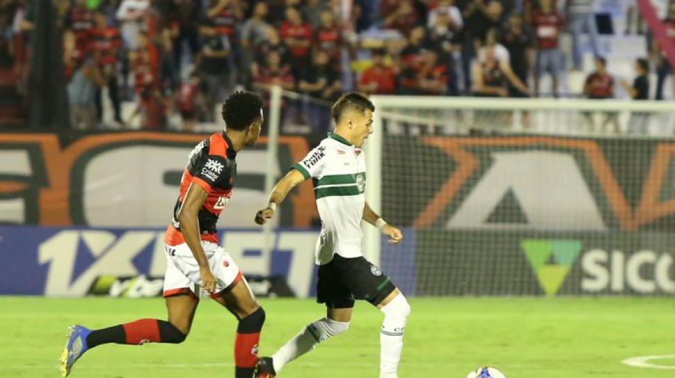 Atlético-GO e Coritiba empatam