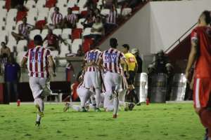 Náutico 4 x 2 Imperatriz - Timbu goleia Cavalo de Aço e se recupera na Série C