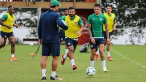 Em baixa, Fluminense desafia o Grêmio em busca do 1º triunfo no Brasileirão