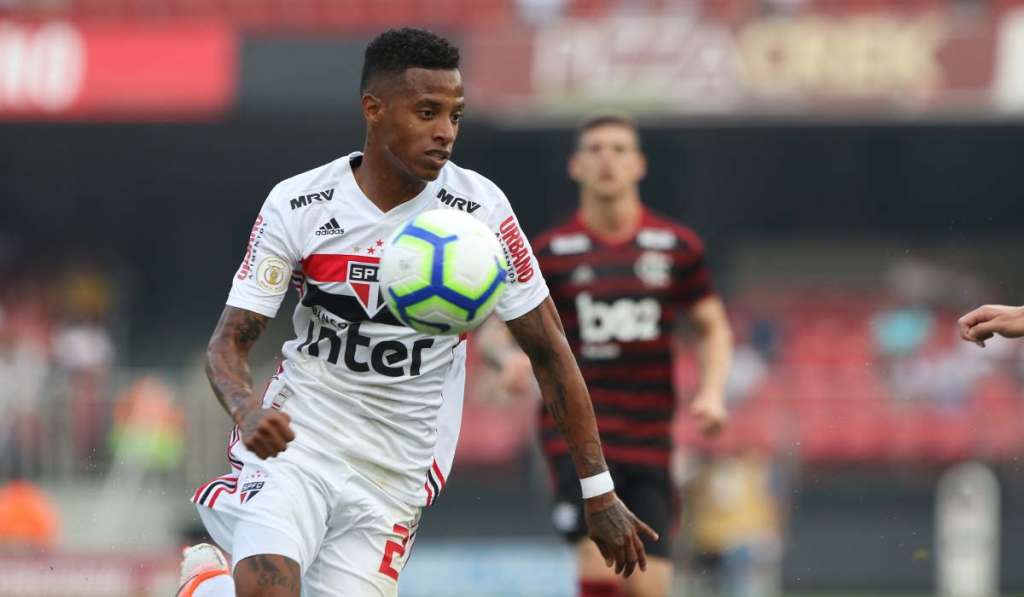 Tchê Tchê garantiu a vitória são-paulina. (Foto: Dviulgação / saopaulofc.net)