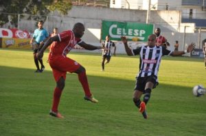 Hercílio Luz-SC 2 x 1 Tupi-MG - Leão vence após 60 anos longe de um torneio nacional