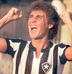 Ídolo do Botafogo, ex-meia Mendonça sofre acidente e está internado