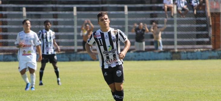 Caio Vieira (Foto: Rafael Alves / Divulgação / Comercial)
