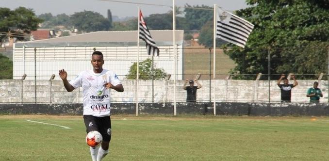  Leonai (Foto: Rafael Alves / Divulgação / Comercial)