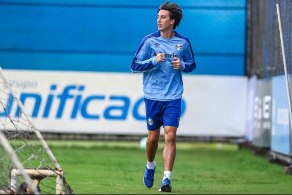 Geromel quer Grêmio de cabeça erguida