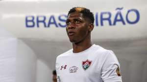 Lateral do Flu denuncia racismo de gremistas contra Yony González e cobra punição